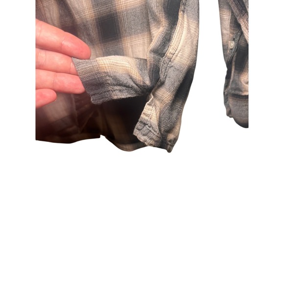 Abercrombie Fitch Mens Soft Flannel Plaid Button Down Shirt Size M - Picture 8 of 8